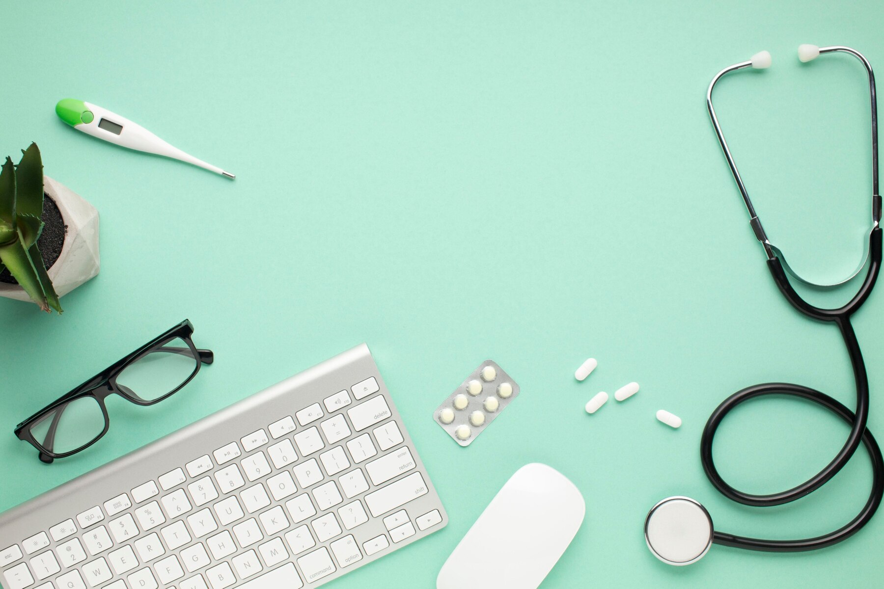 healthcare-accessories-with-modern-devices